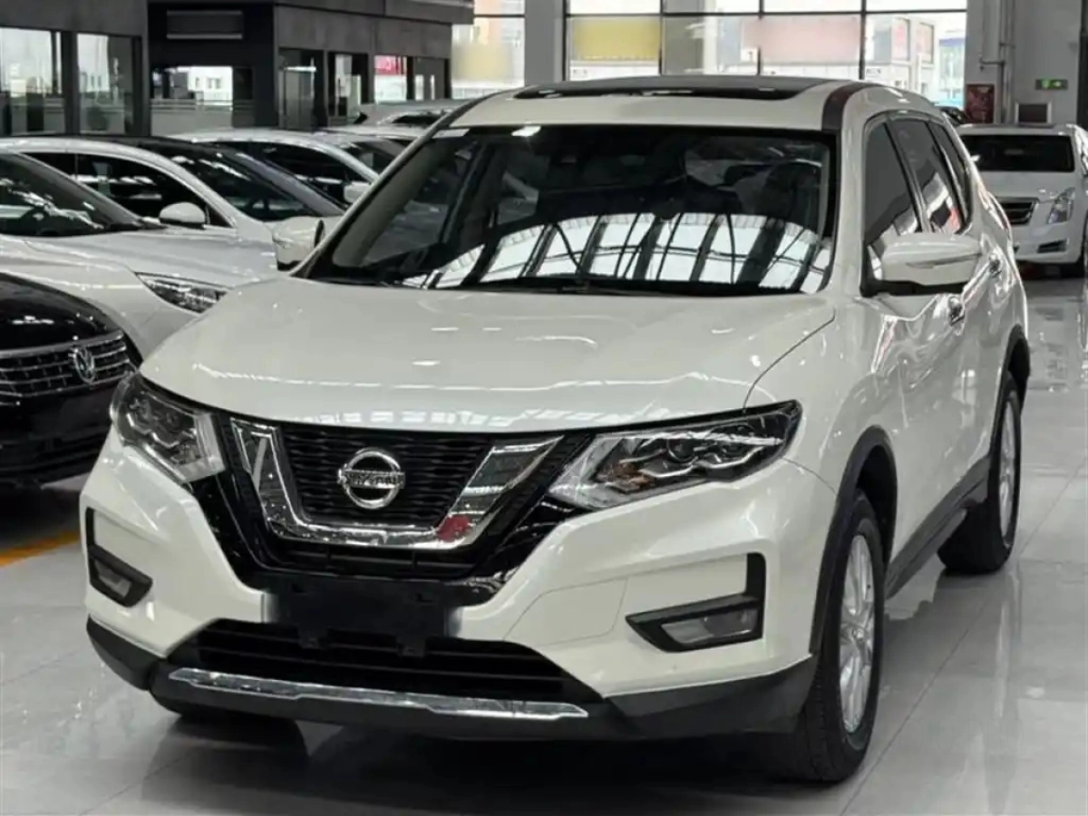 NISSAN X-TRAIL