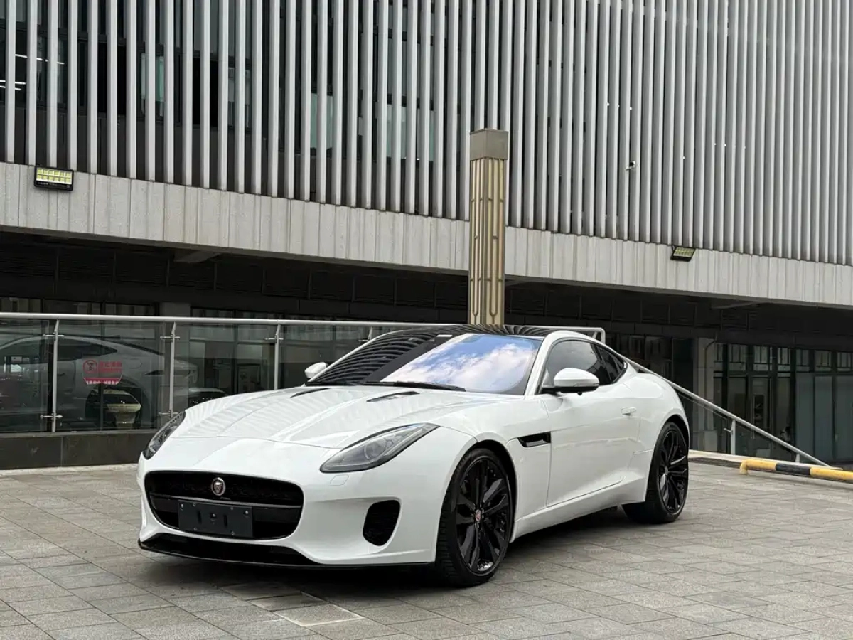 JAGUAR F-TYPE