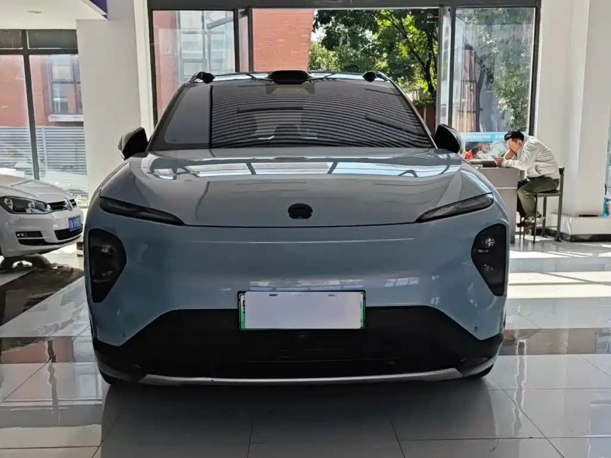 NIO ES7