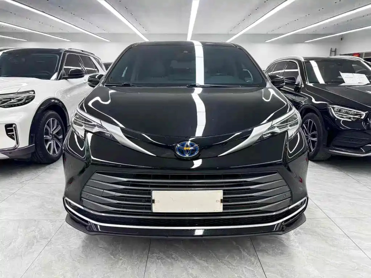 TOYOTA SIENNA SIENNA