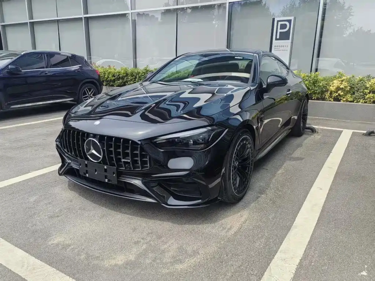 MERCEDES BENZ CLE AMG  2025