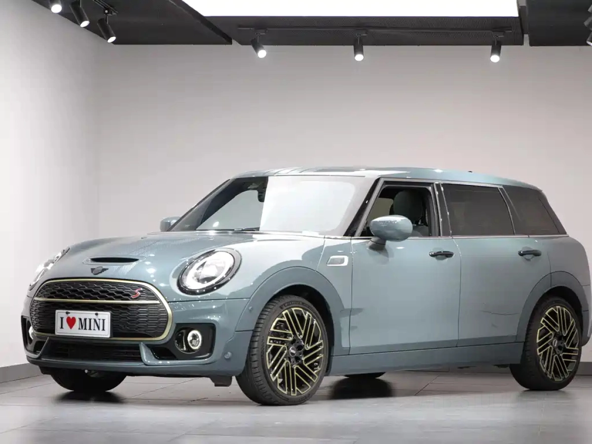 MINI CLUBMAN  2022