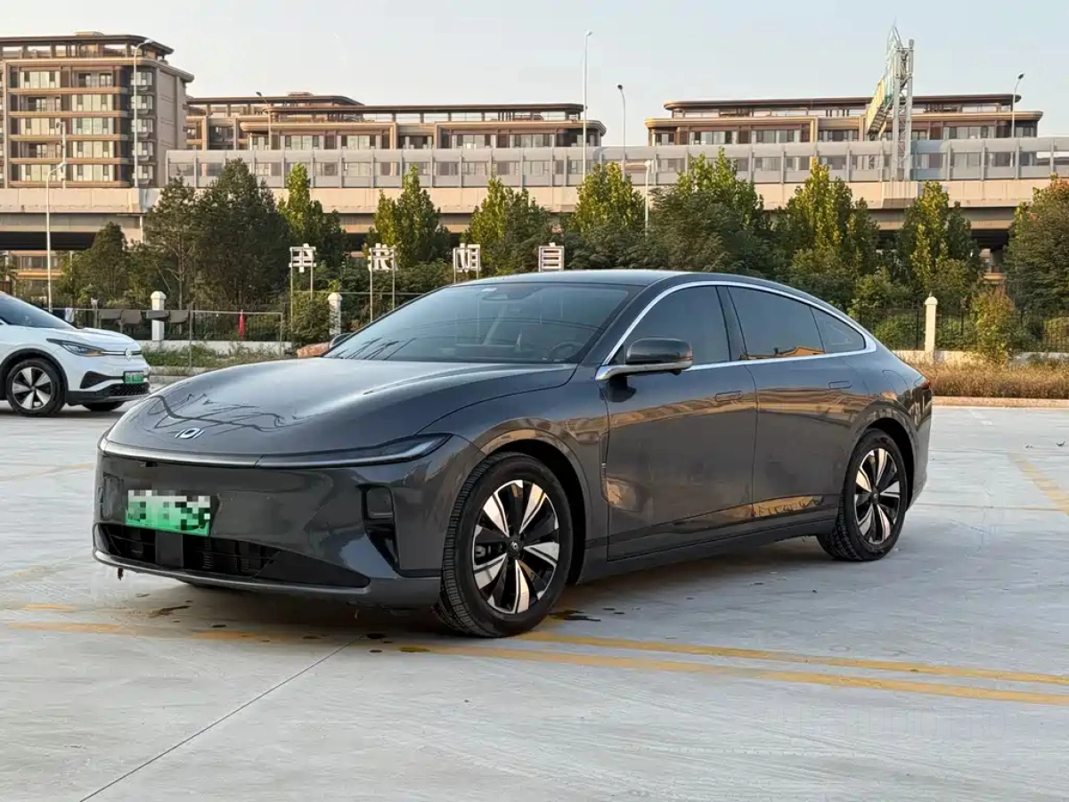 CHANGAN QIYUAN A07  2023