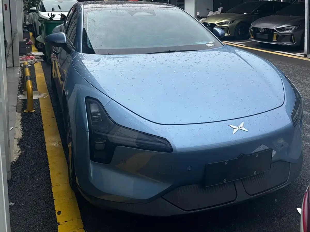 XPENG MOTORS MONA M03