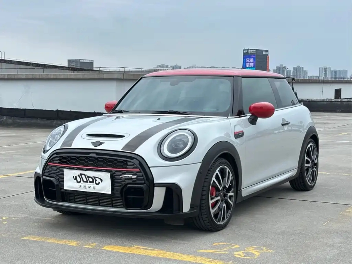 MINI JCW