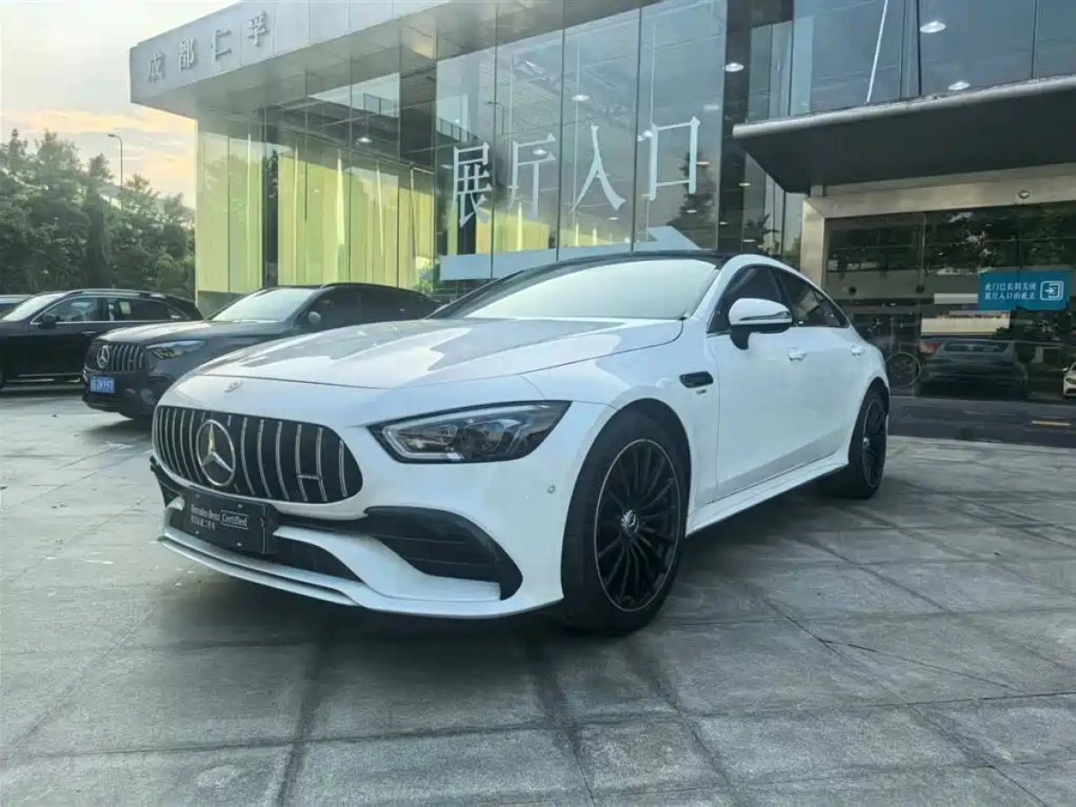 MERCEDES BENZ AMG GT