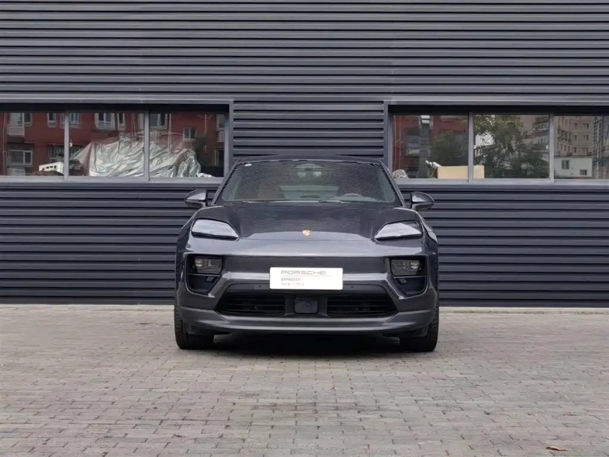 PORSCHE MACAN NEW ENERGY
