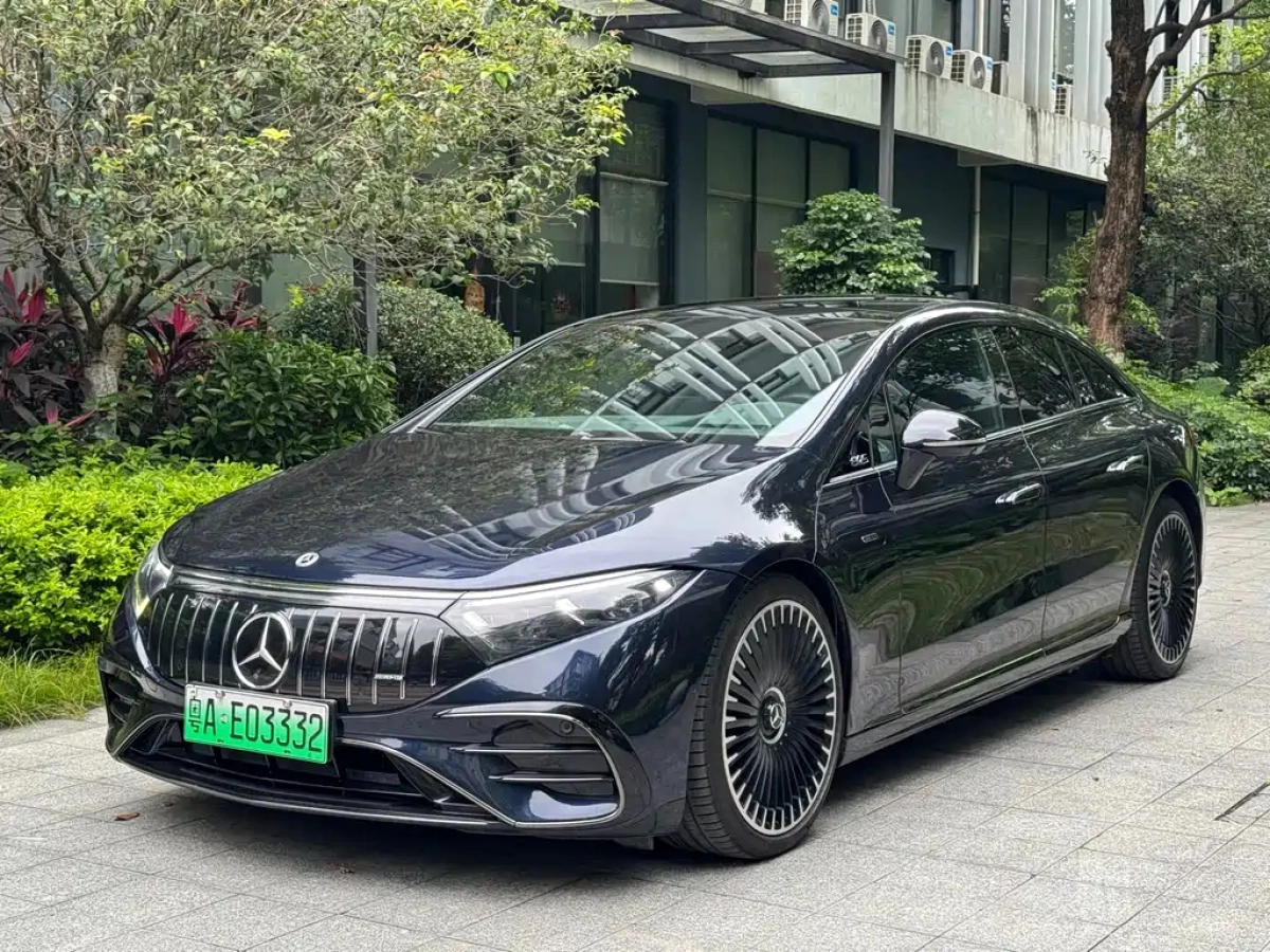 MERCEDES BENZ EQS AMG  2022