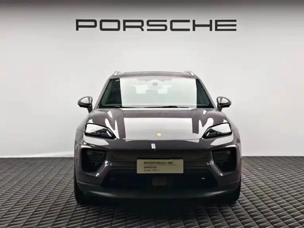 PORSCHE MACAN NEW ENERGY
