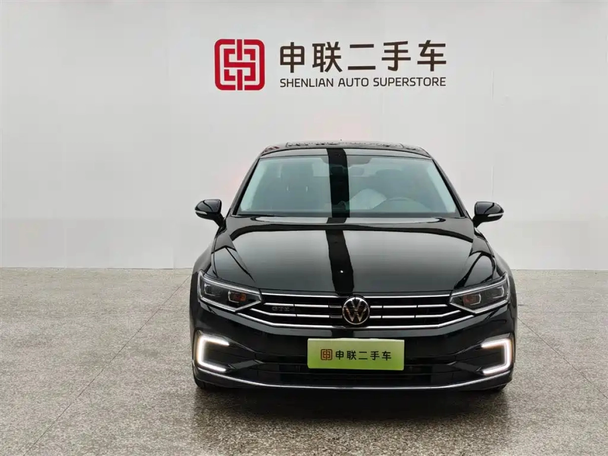 VOLKSWAGEN MAGOTAN GTE PLUG IN HYBRID