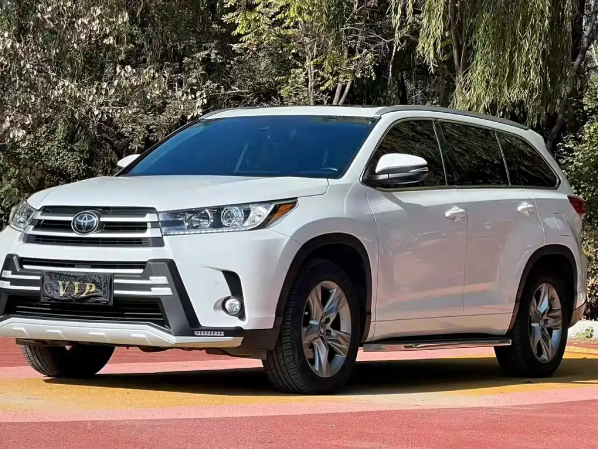 TOYOTA HIGHLANDER  2020