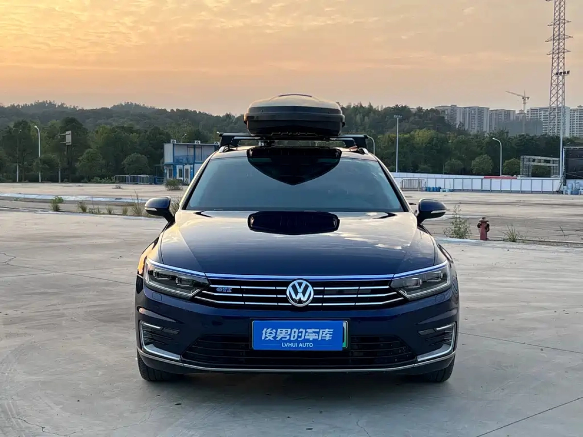 VOLKSWAGEN PASSAT VARIANT NEW ENERGY
