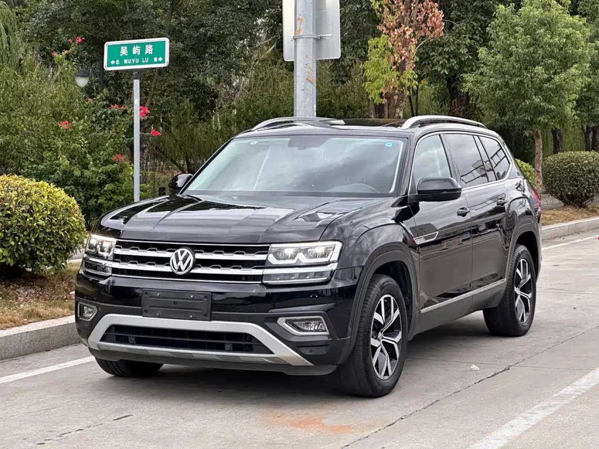 VOLKSWAGEN TERAMONT  2020