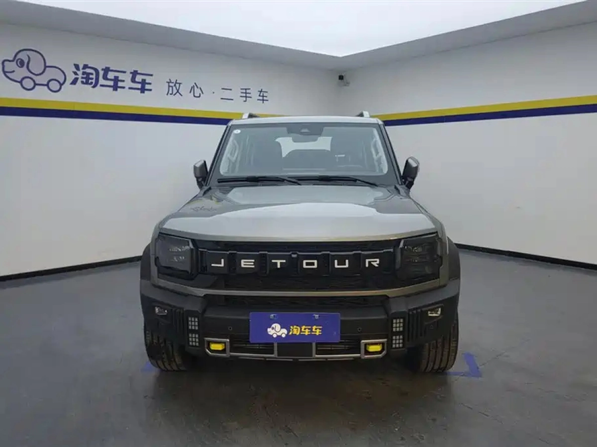 JETOUR TRAVELLER  T2