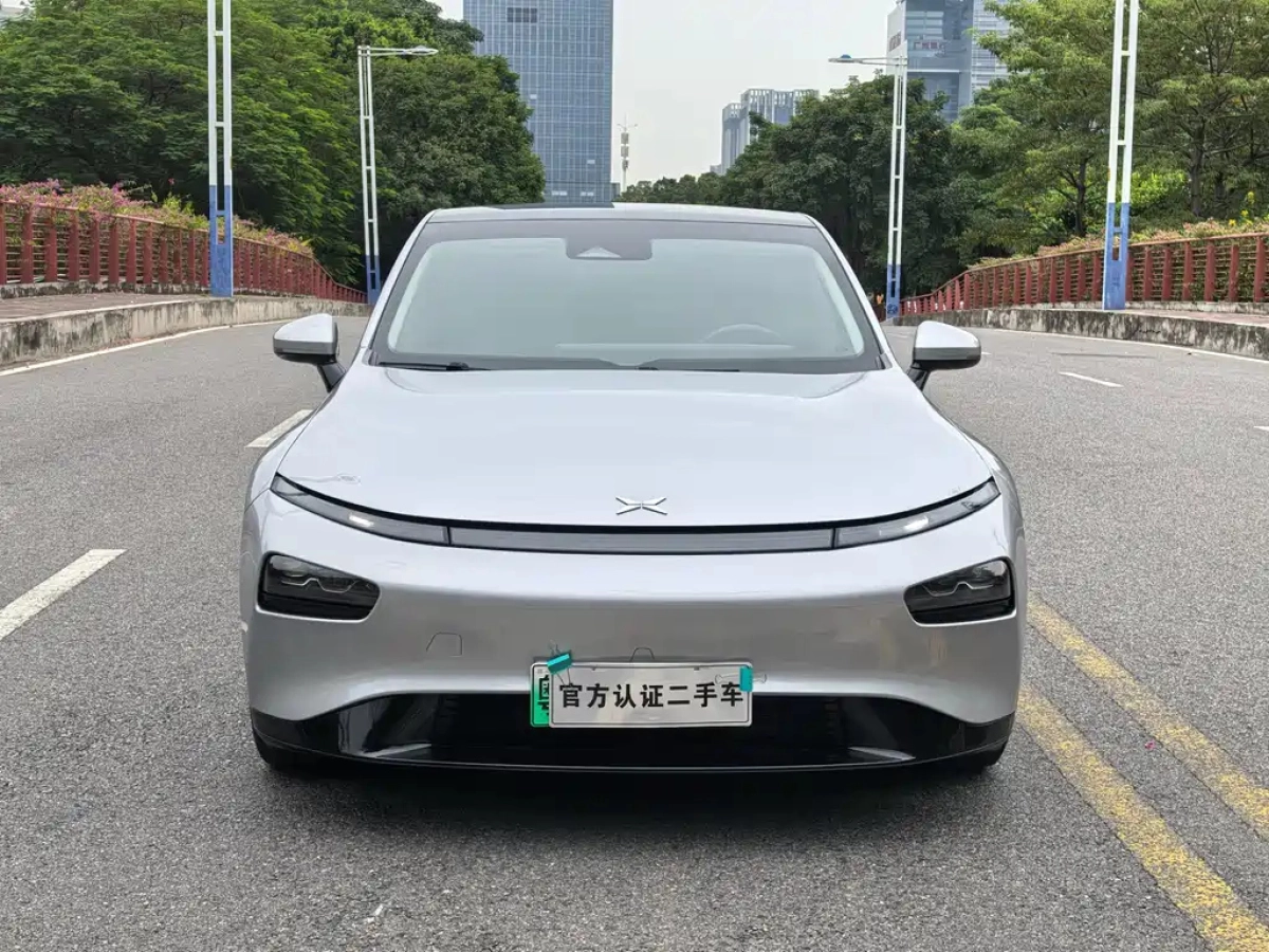 XPENG MOTORS P7