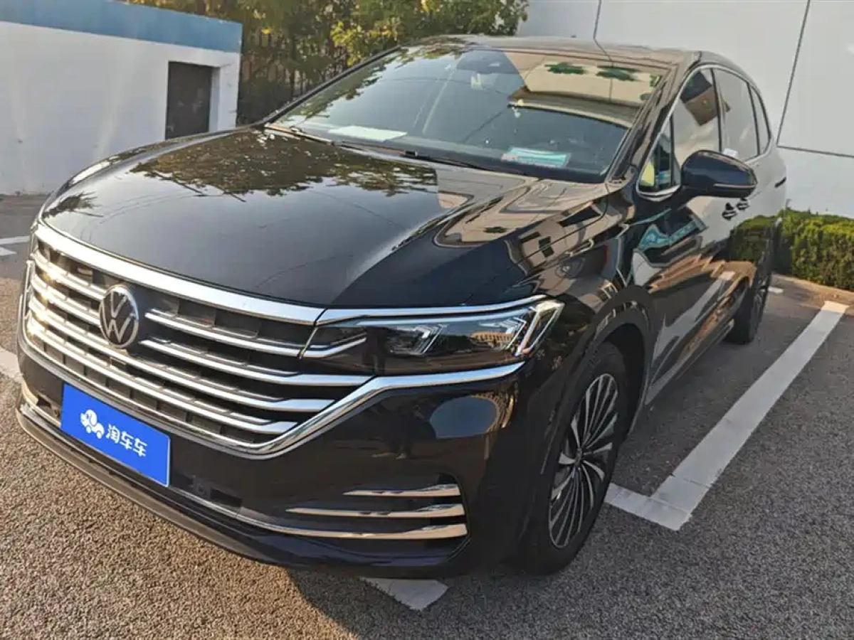 VOLKSWAGEN VILORAN  2021