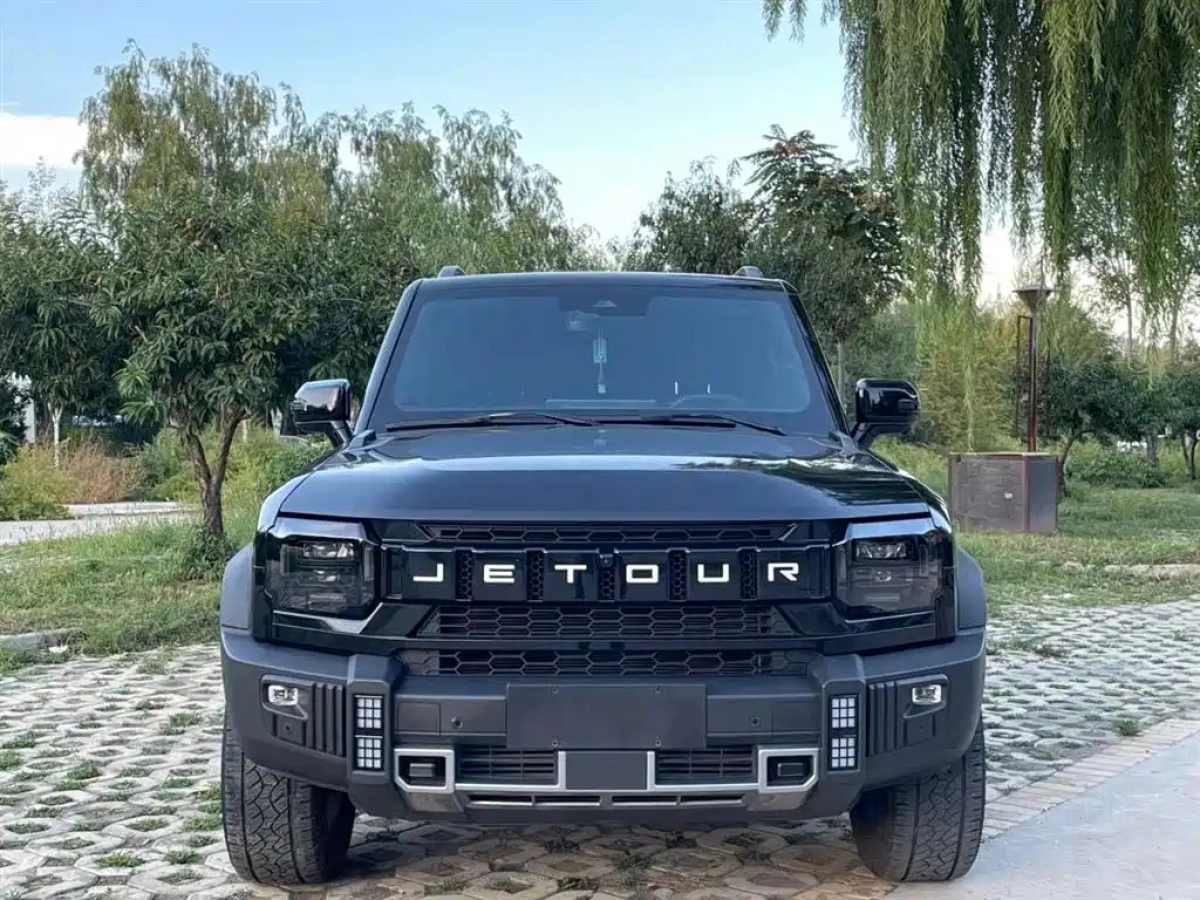 JETOUR TRAVELLER  T2