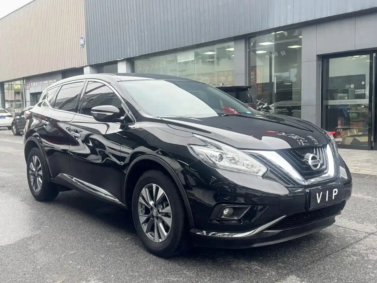 NISSAN MURANO  2023