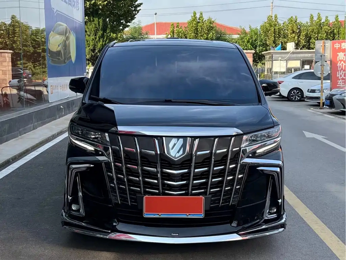 TOYOTA ALPHARD