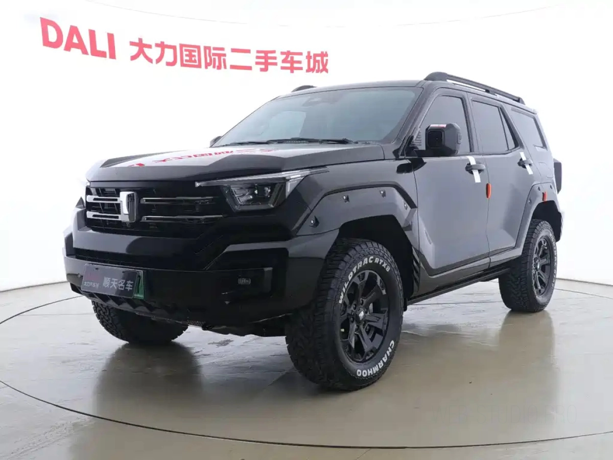 TANK 400 NEW ENERGY  2025