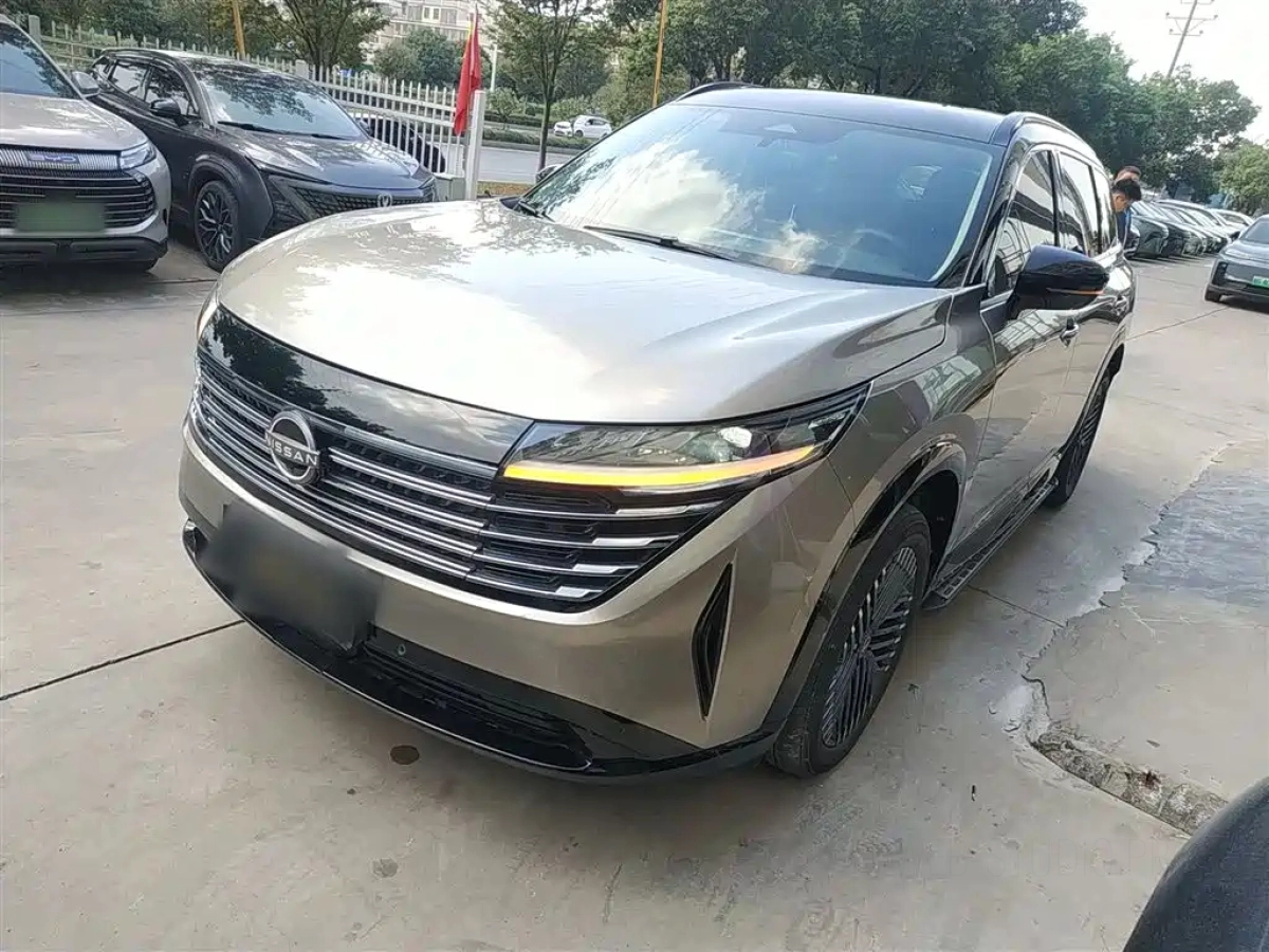 NISSAN PATHFINDER  2024