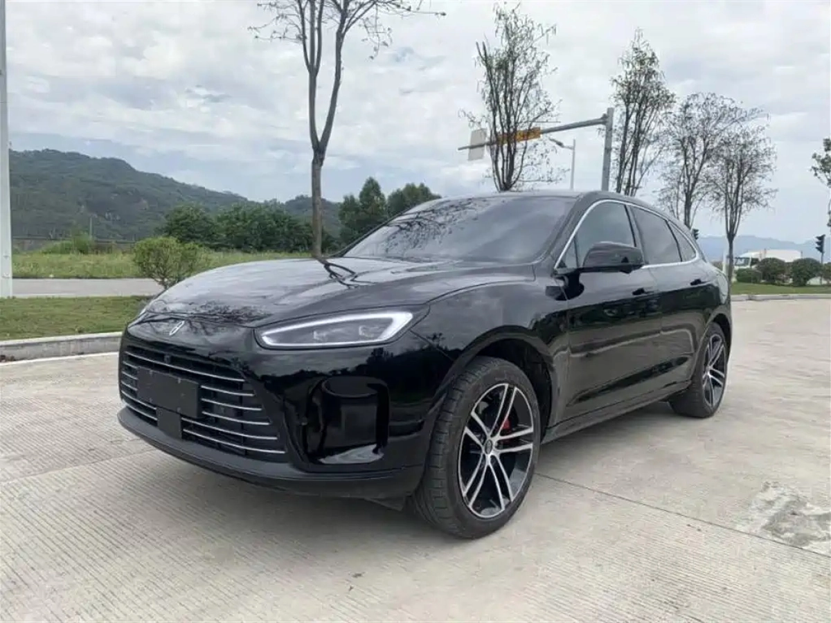 HUAWEI HARMON AITO M5  2023