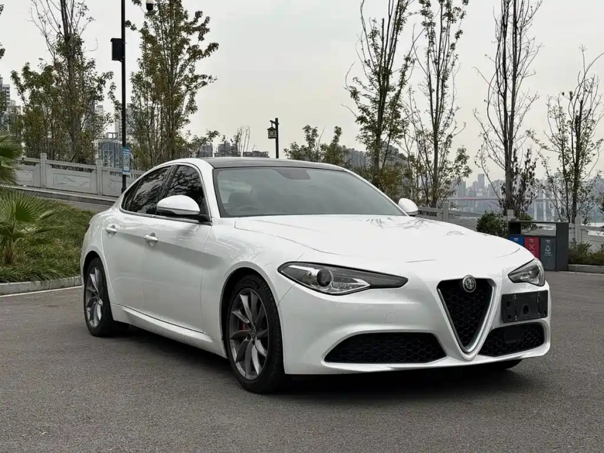 ALFAROMEO GIULIA