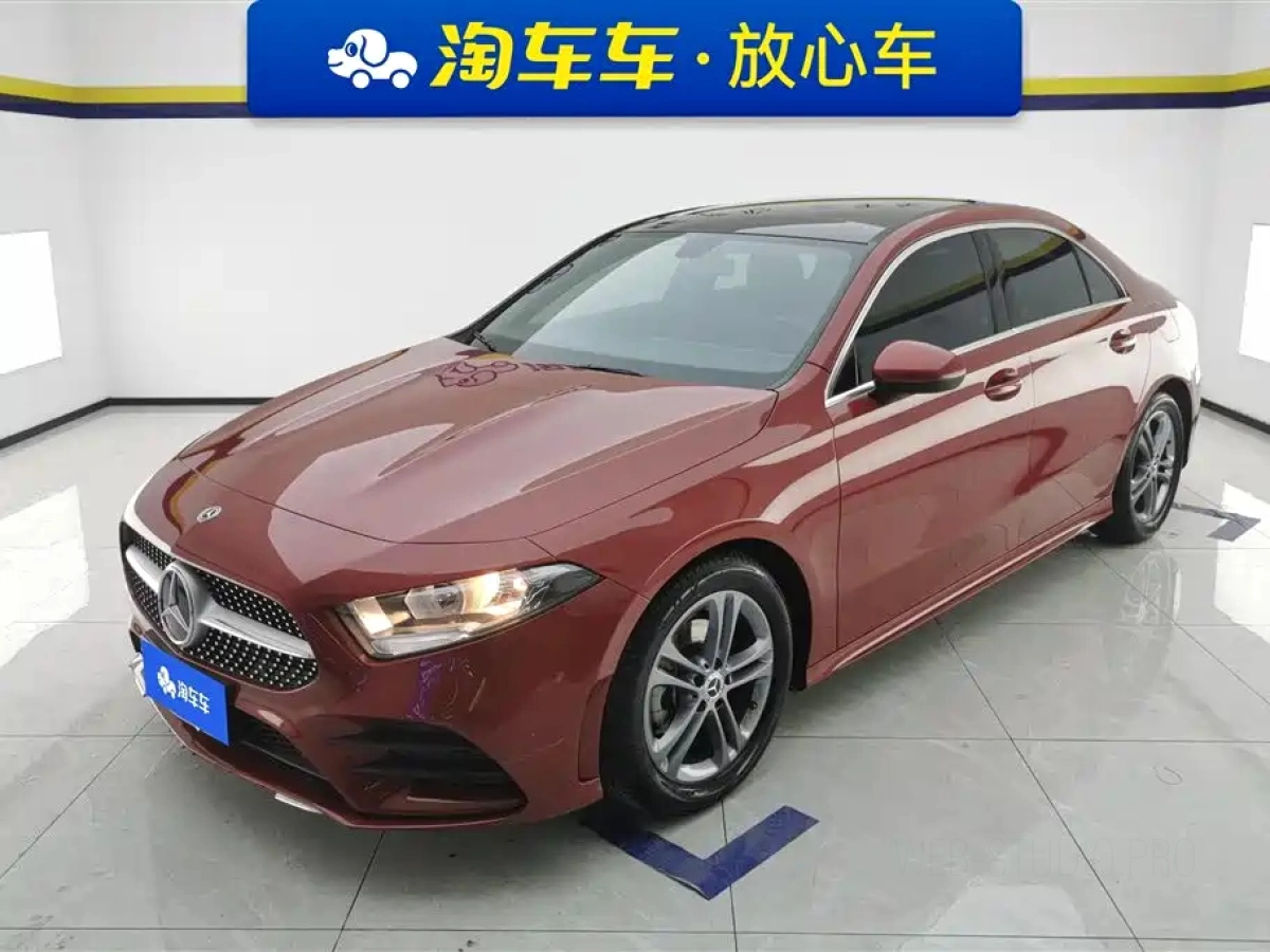 MERCEDES BENZ A-CLASS  2021