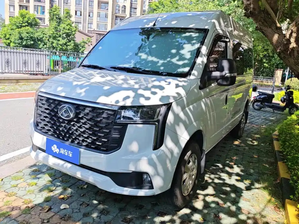 SAIC MAXUS V80 NEW JOURNEY  2023