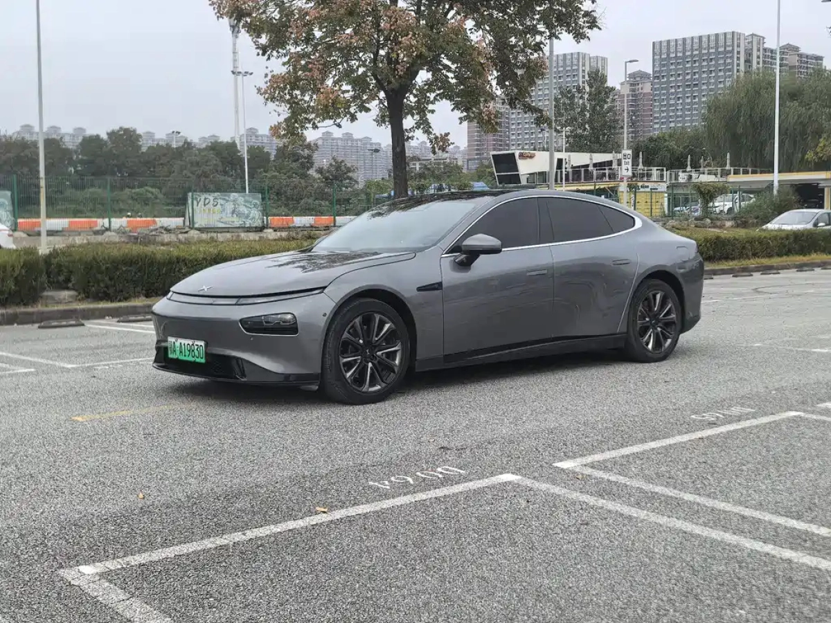 XPENG MOTORS P7