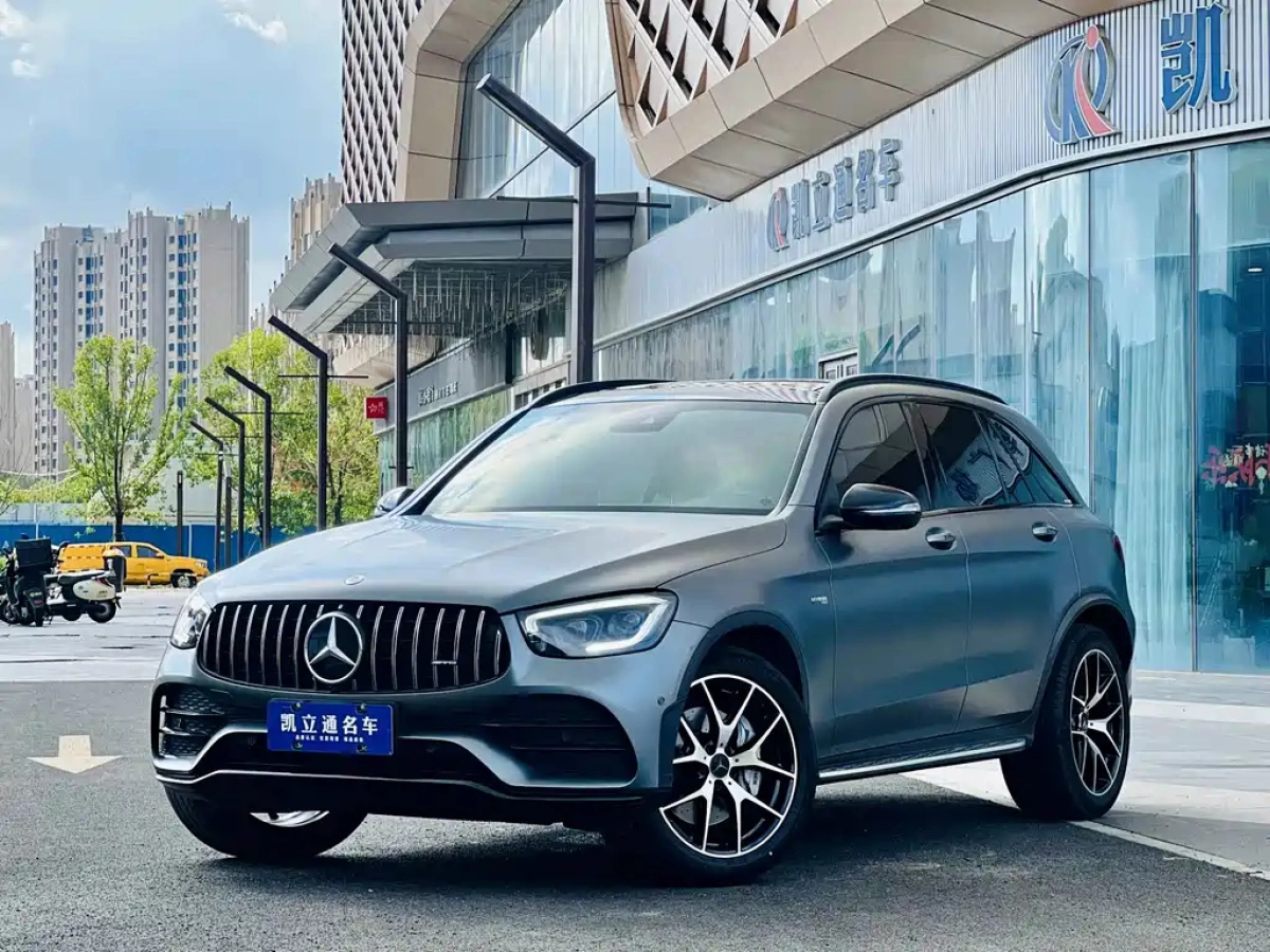 MERCEDES BENZ GLC AMG  2021