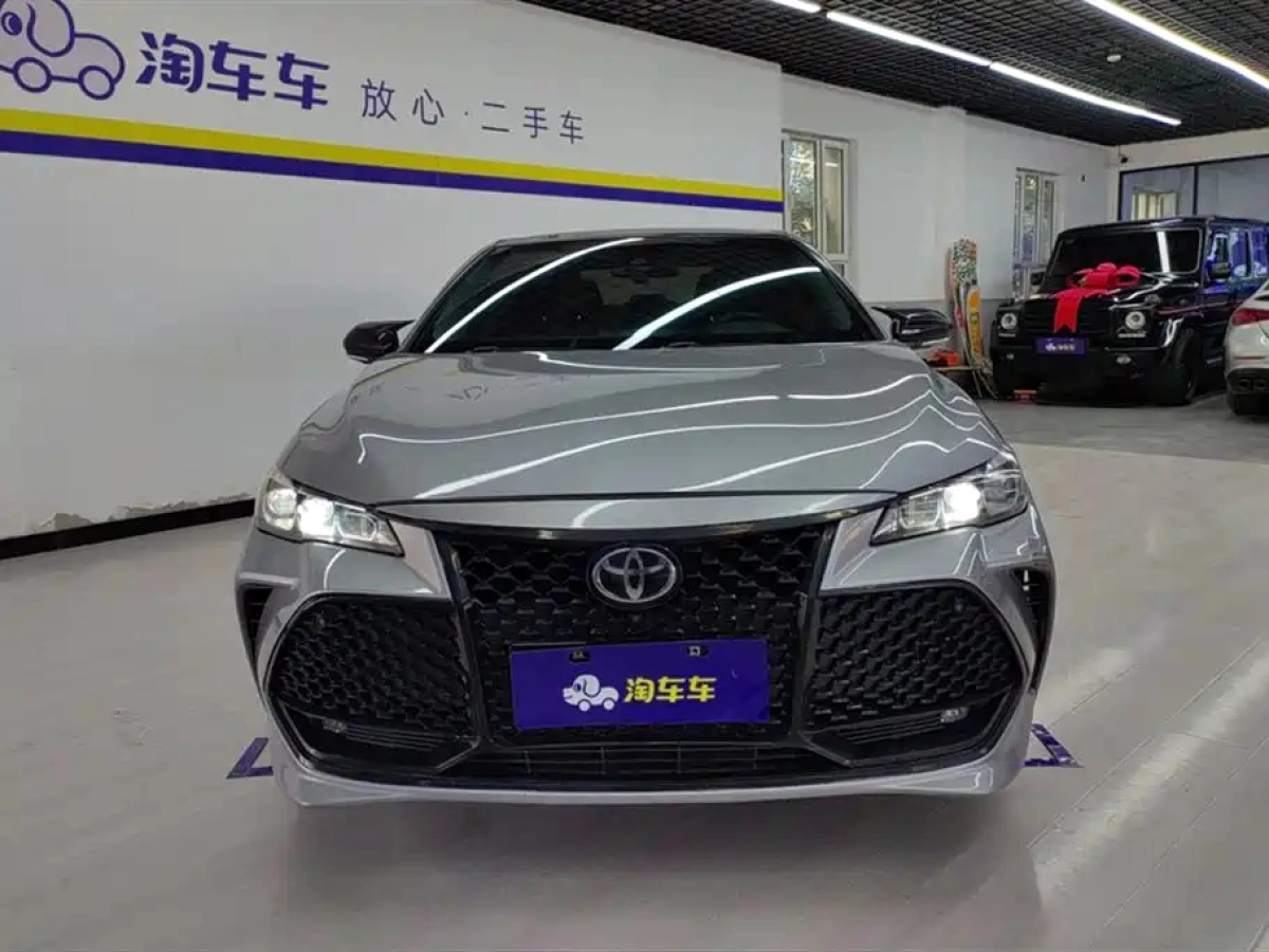 TOYOTA AVALON