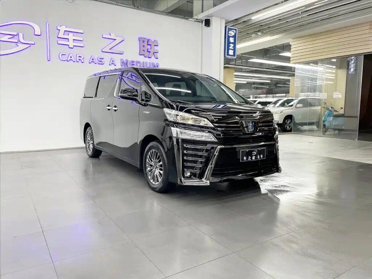 TOYOTA VELLFIRE