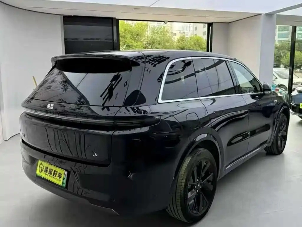 LI AUTO L8