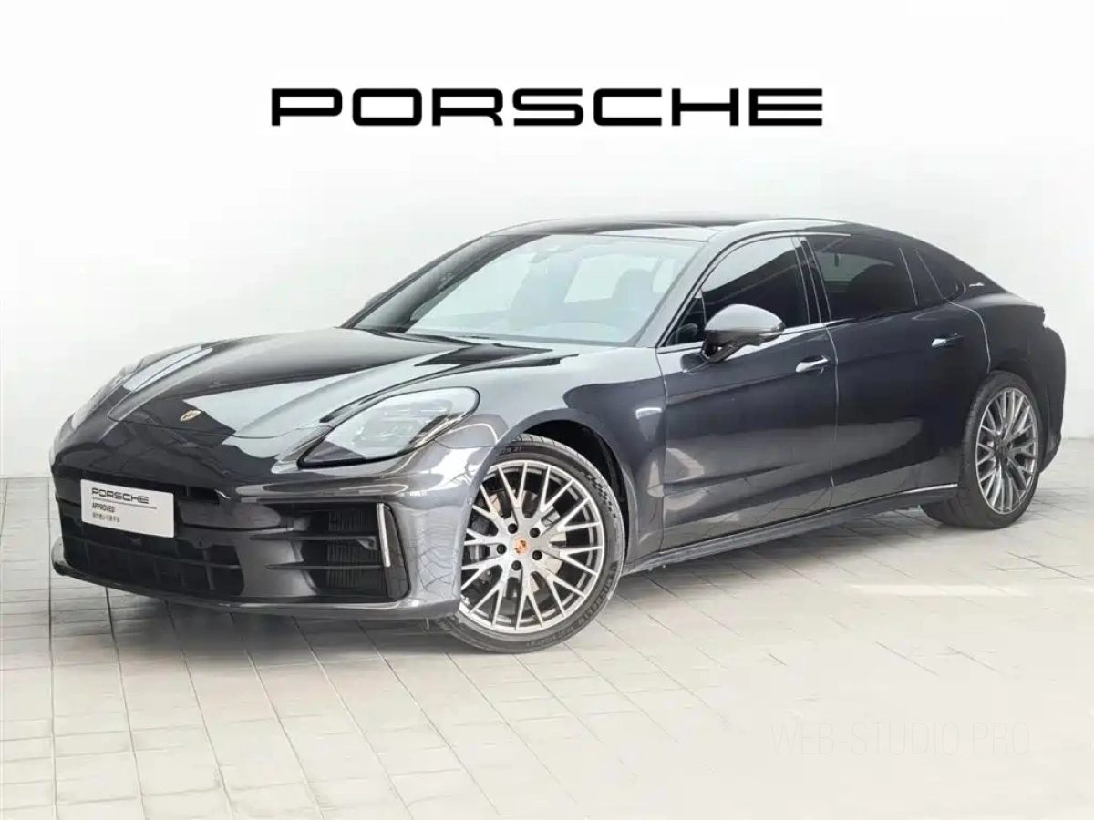 PORSCHE PANAMERA  2025