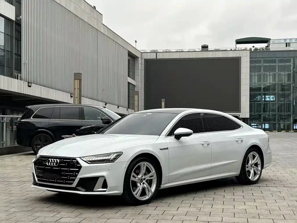 AUDI A7L