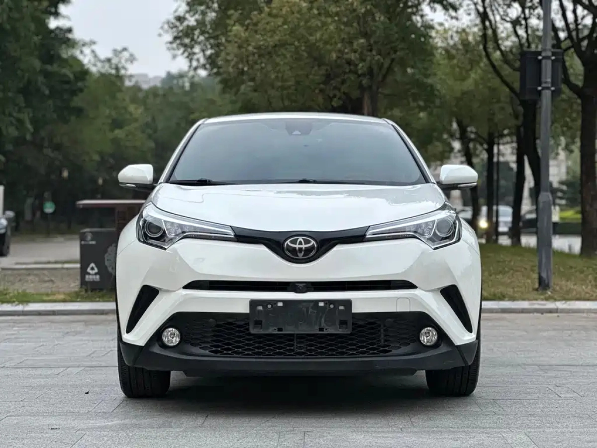 TOYOTA C-HR