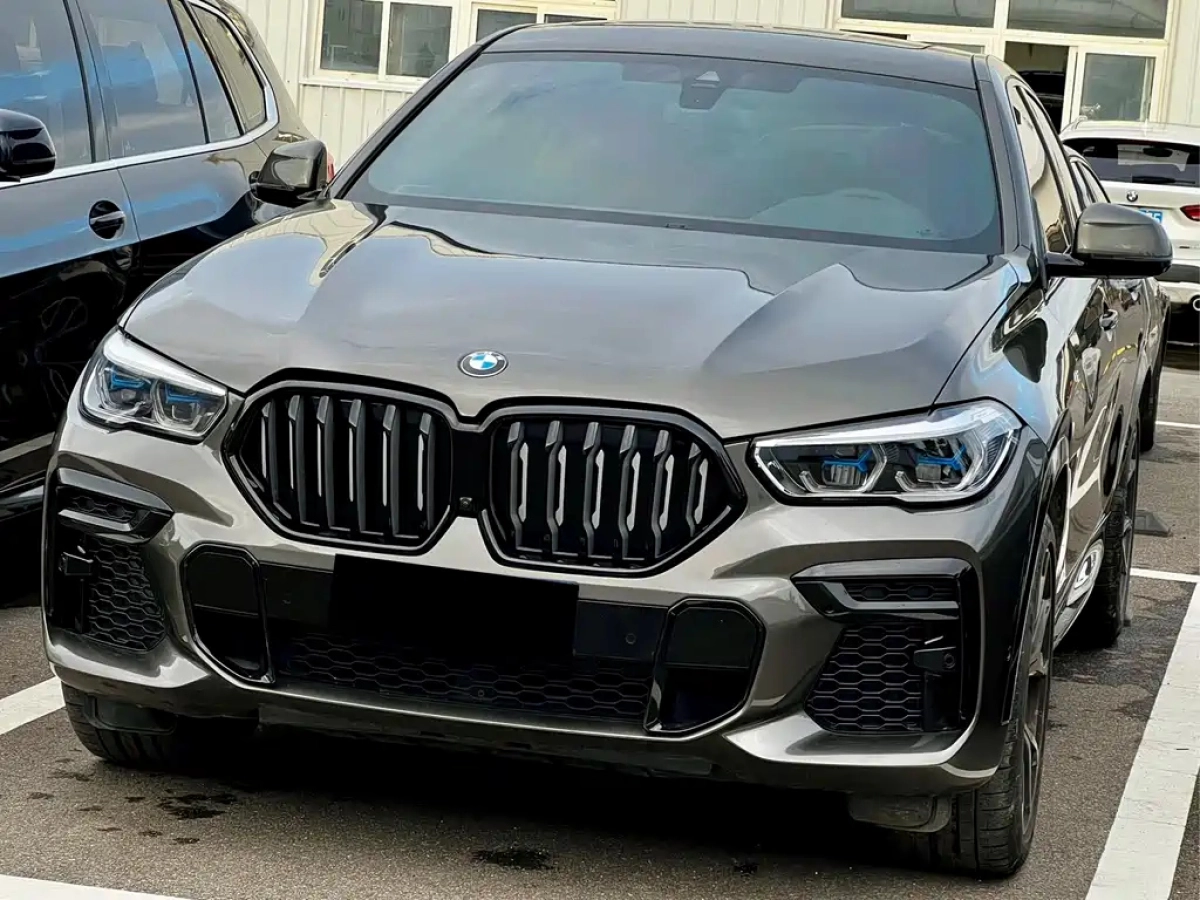 BMW X6  2024