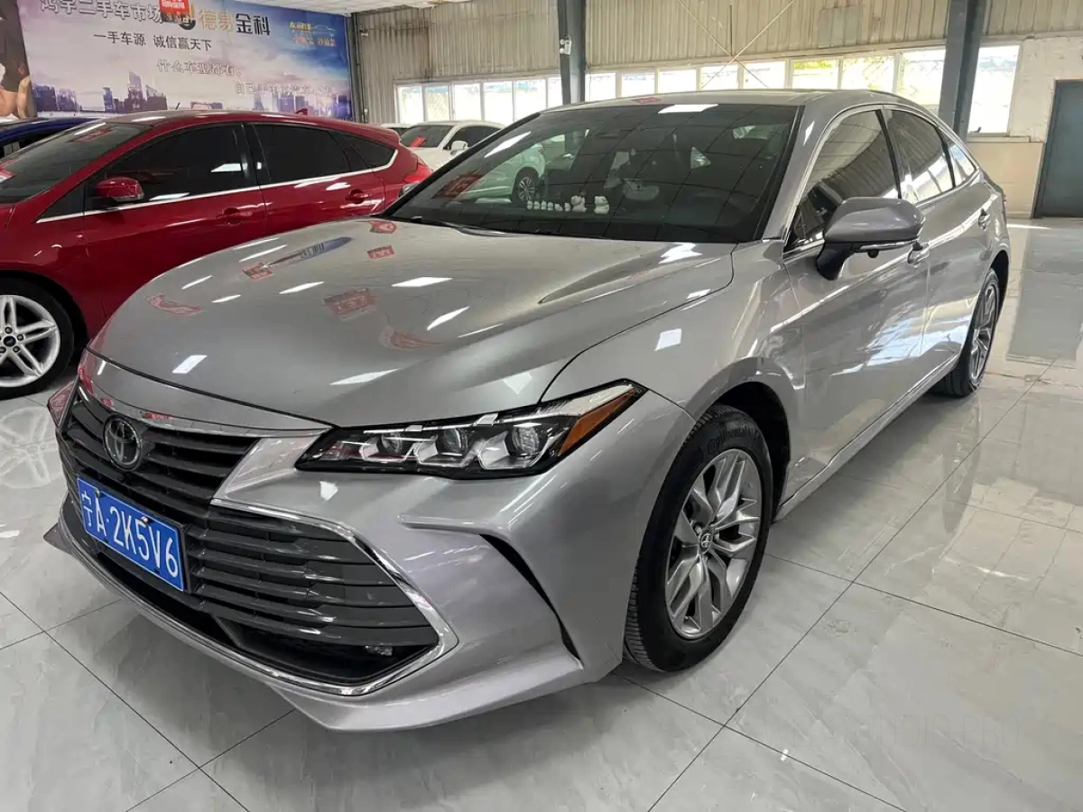 TOYOTA AVALON  2022