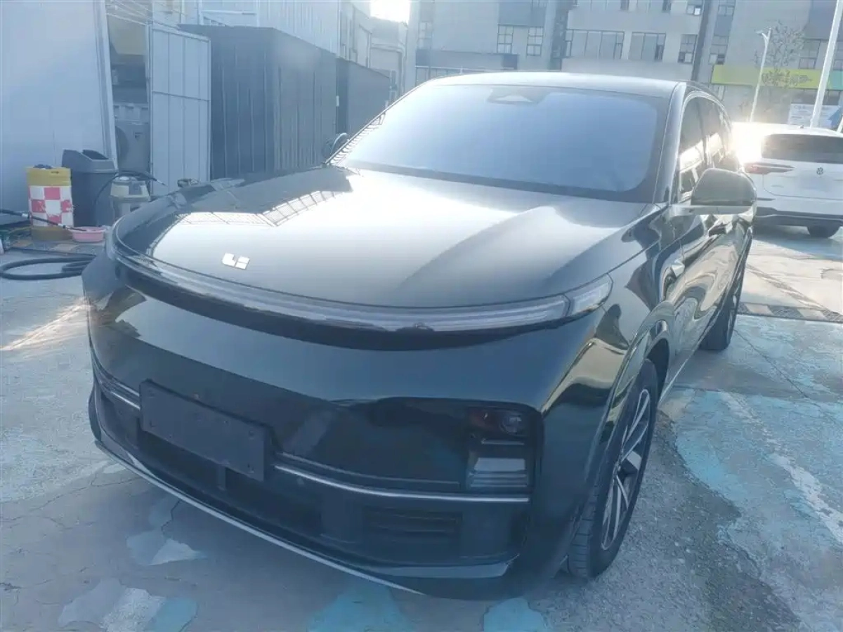 LI AUTO L8