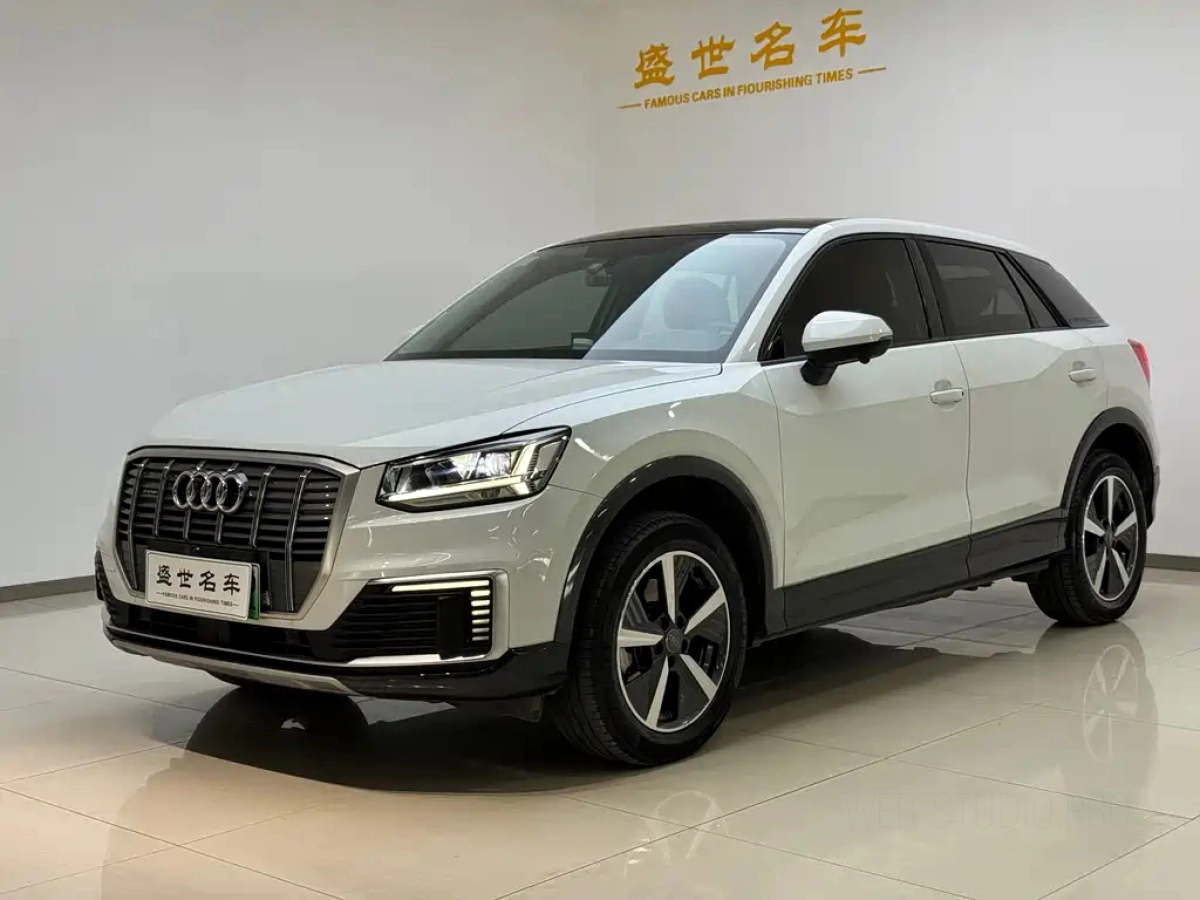 AUDI Q2L E-TRON  2021