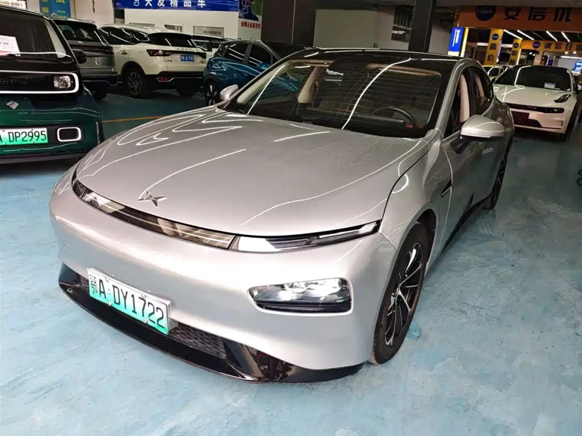 XPENG MOTORS P7