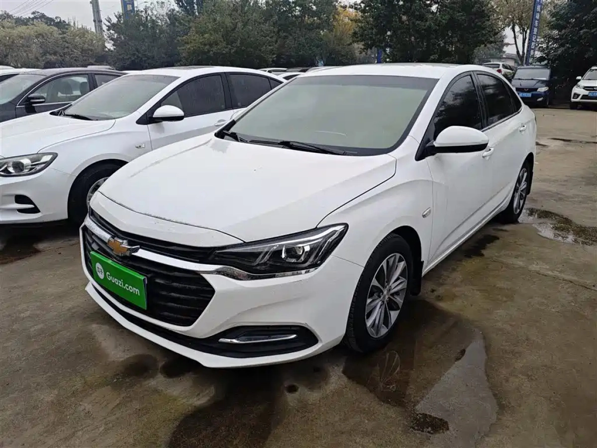 CHEVROLET CRUZE