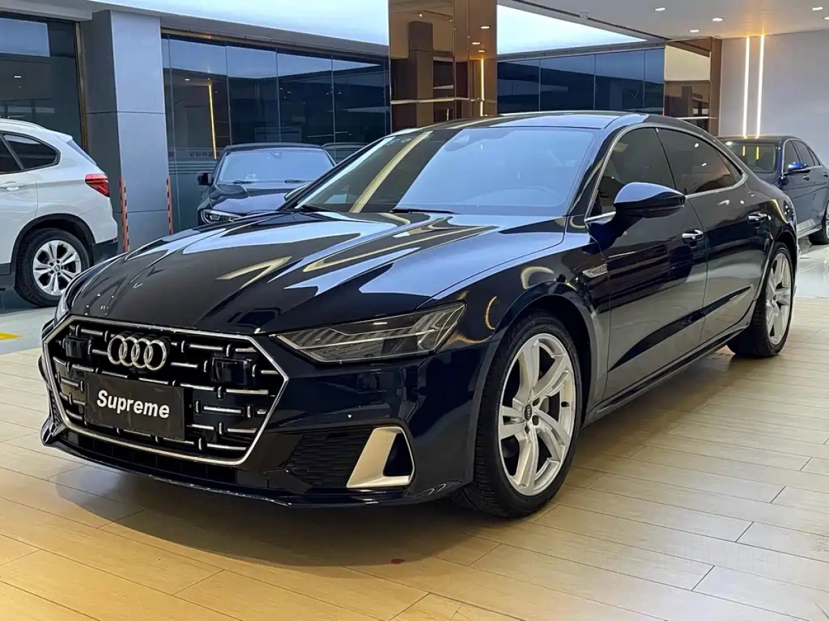 AUDI A7L
