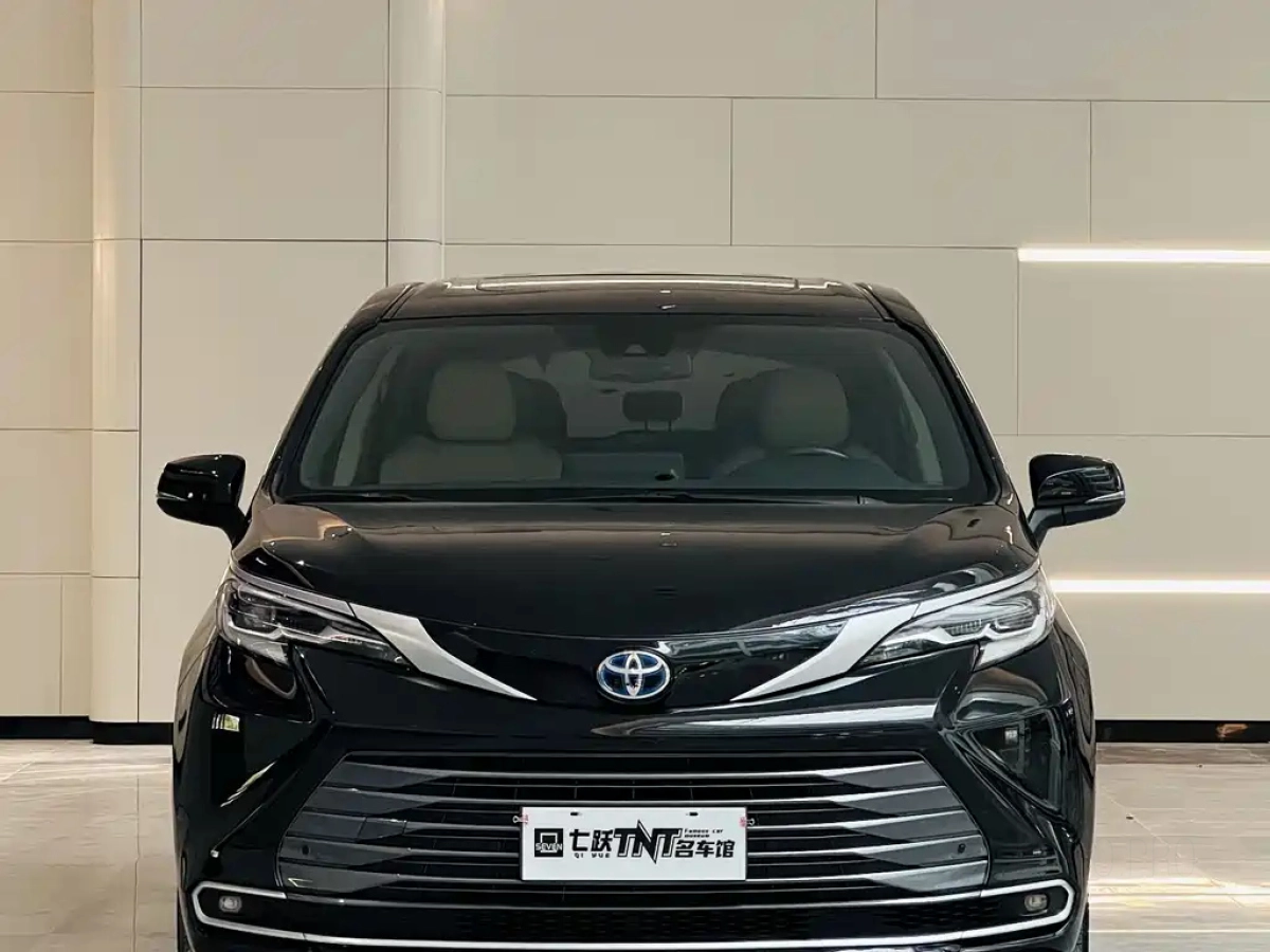 TOYOTA SIENNA SIENNA