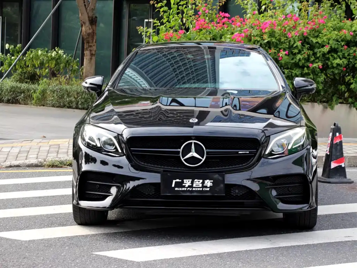 MERCEDES BENZ E-CLASS AMG  2020