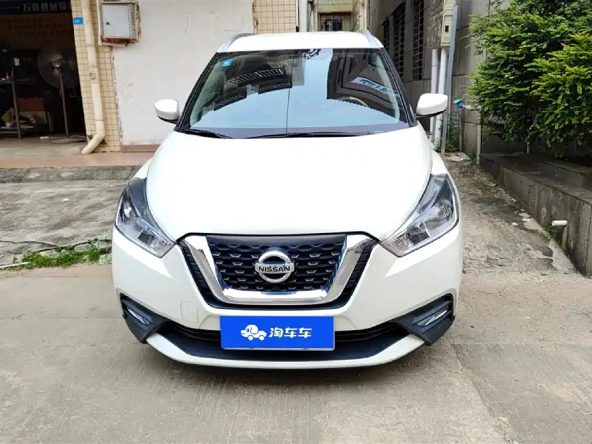 NISSAN KICKS