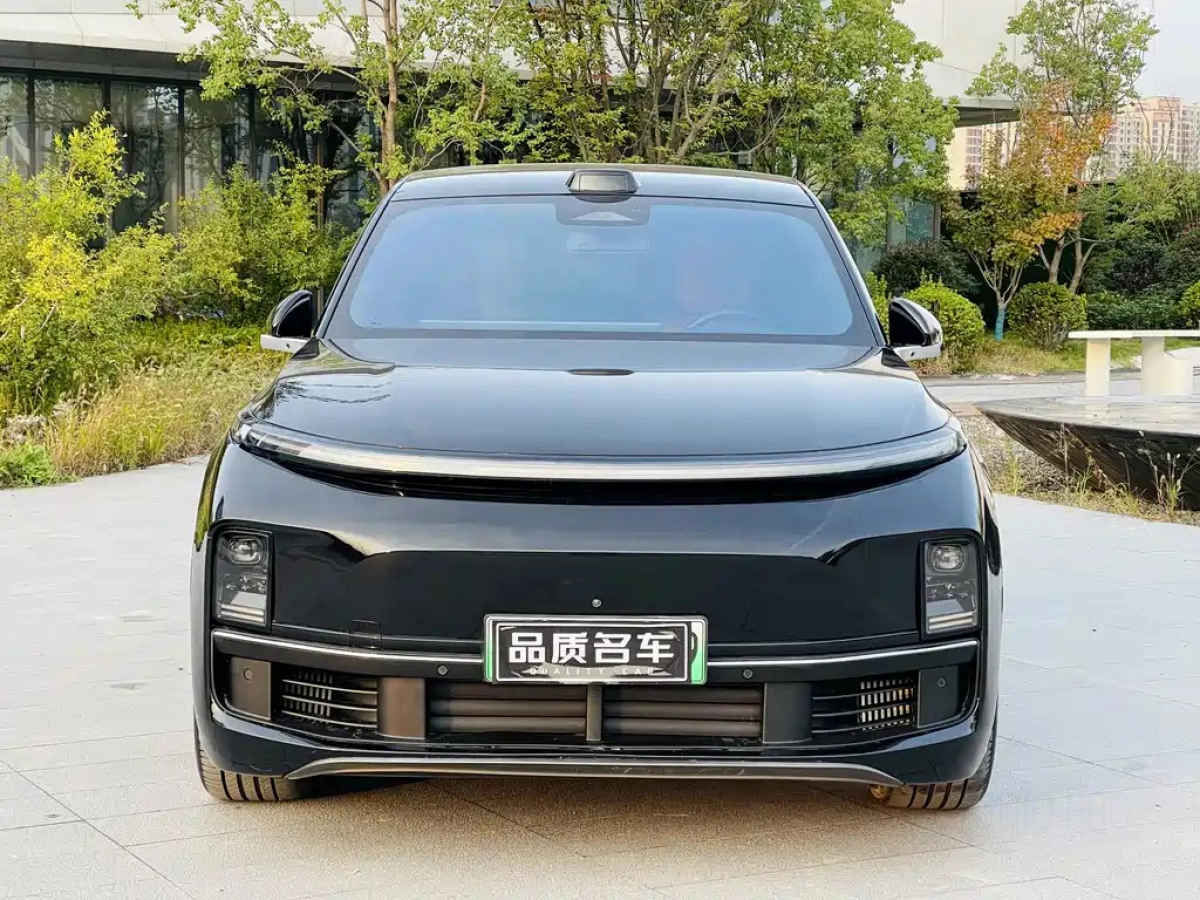 LI AUTO L8