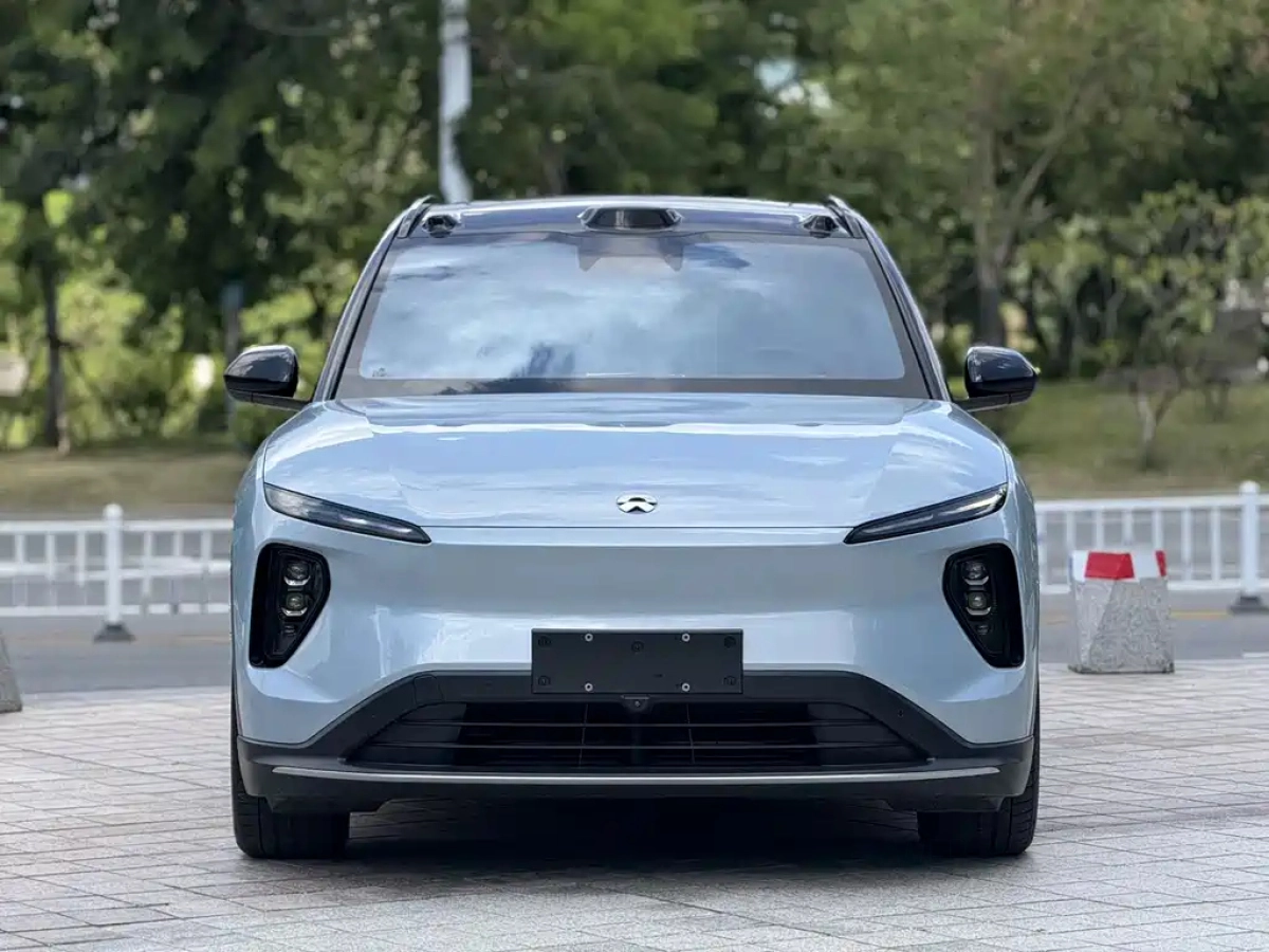 NIO ES6