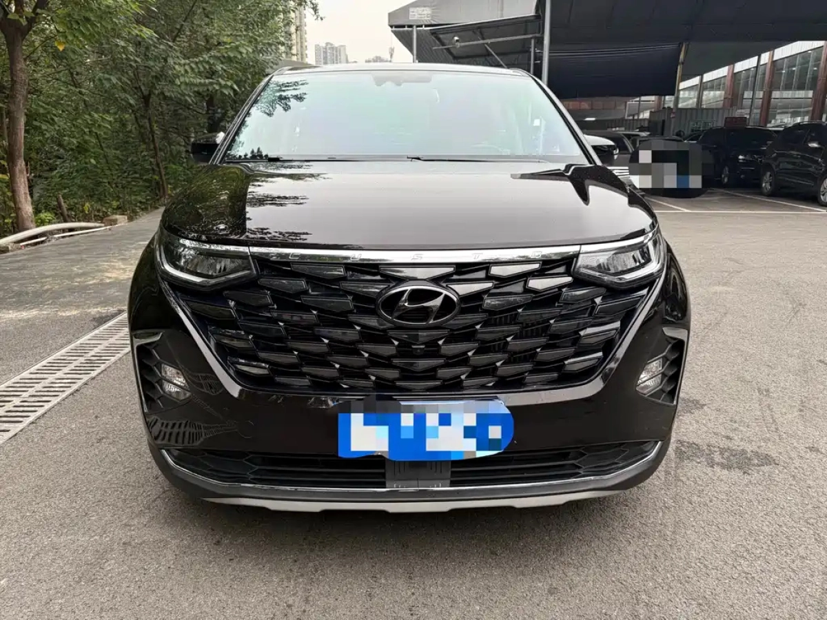 HYUNDAI CUSTO
